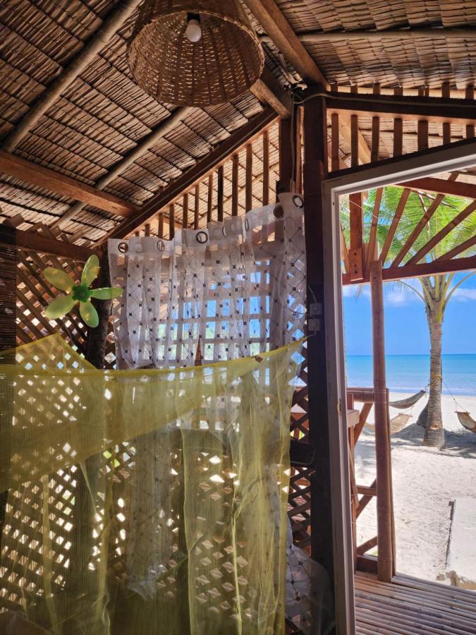 אל נידו Bice Camp Bucana Beach מראה חיצוני תמונה